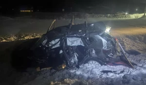 Легковушка столкнулась с поездом в смертельном ДТП под Новосибирском.