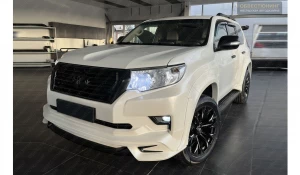 Одна из самых популярных автомобильных марок на российском рынке — Тойота.