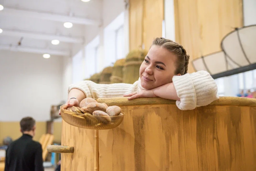 Репетиция мюзикла «Девчата»