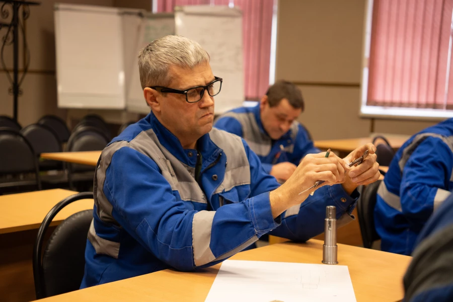 На Алтай-Коксе прошел конкурс профессионального мастерства «Лучший по профессии» среди слесарей-ремонтников.