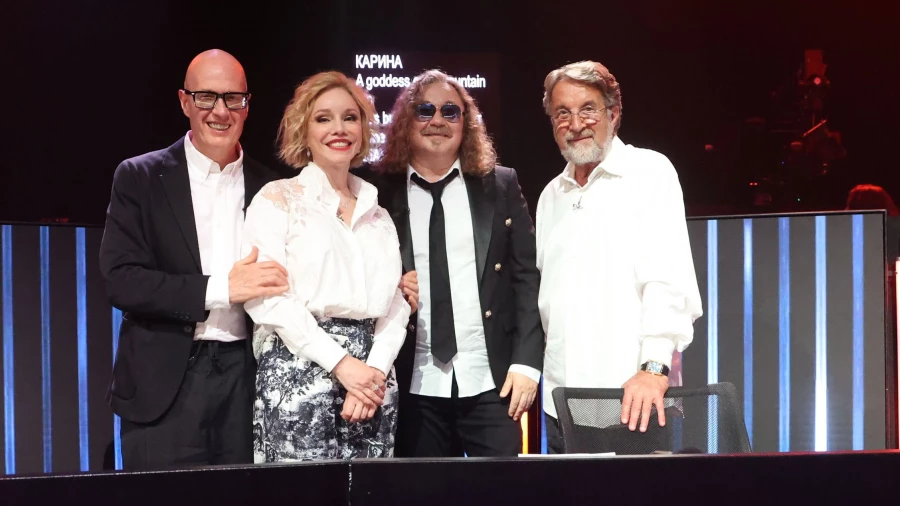 «Две звезды. Семейный подряд».