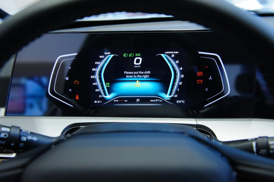 Современный пикап Changan HUNTER PLUS.