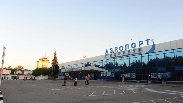 Барнаульский аэропорт.