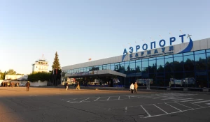 Барнаульский аэропорт.