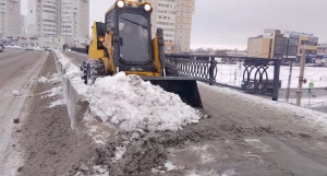 Уборка снега в Барнауле.