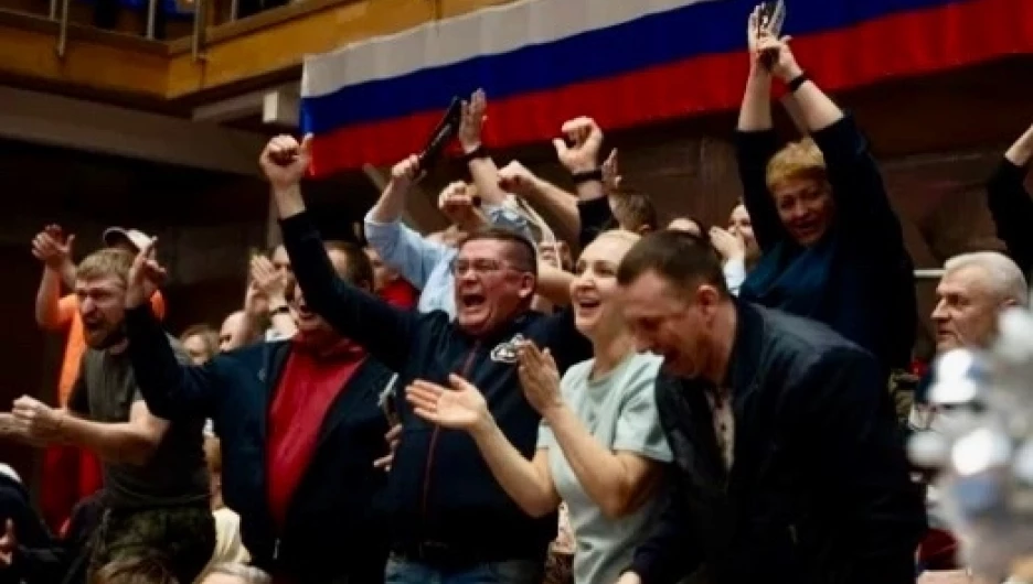 Болельщики БК «Барнаул» Болельщики БК «Барнаул»