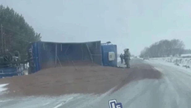 Авария на трассе Барнаул — Казахстан