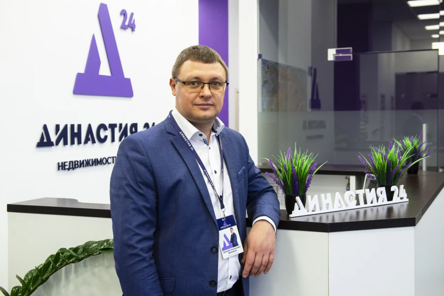 Директор агентства недвижимости «Династия 24» Дмитрий Дворядкин.