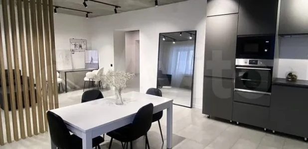 Квартиру за 18 млн рублей продают в Барнауле.