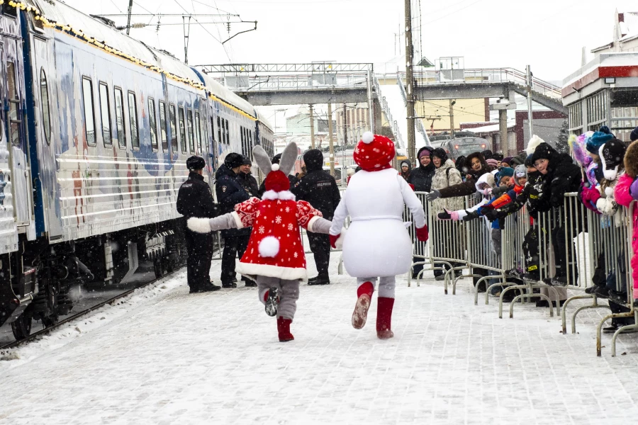 Паровоз Деда Мороза