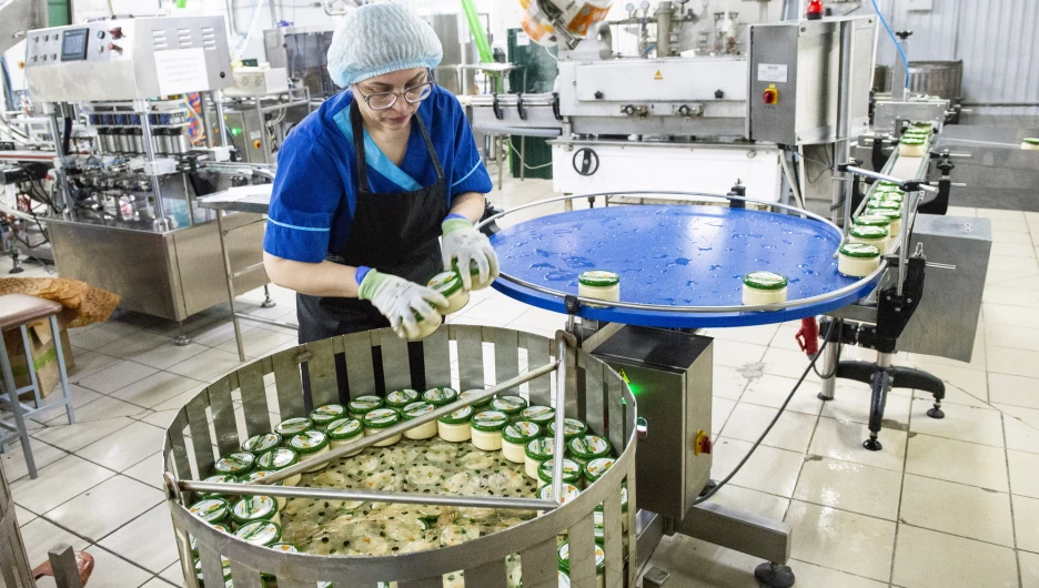 Производство компании «АмФуд».