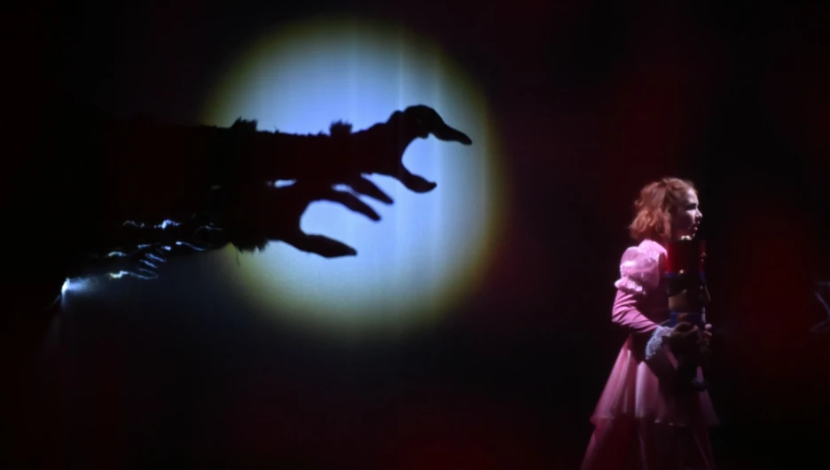 Спектакль «Щелкунчик» в Алтайском государственном театре кукол «Сказка»