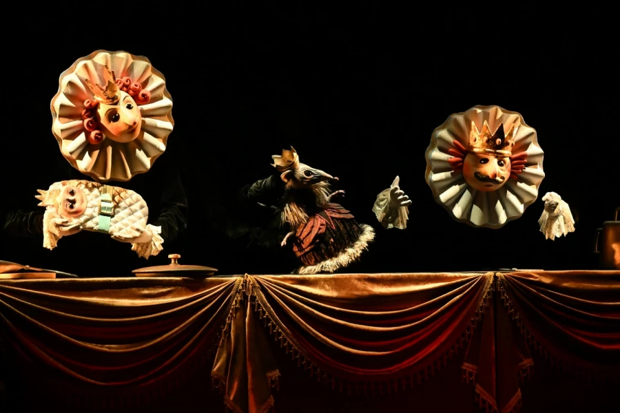 Спектакль «Щелкунчик» в Алтайском государственном театре кукол «Сказка»