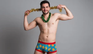 Нижнее белье. Трусы. Боксеры. Мужчина