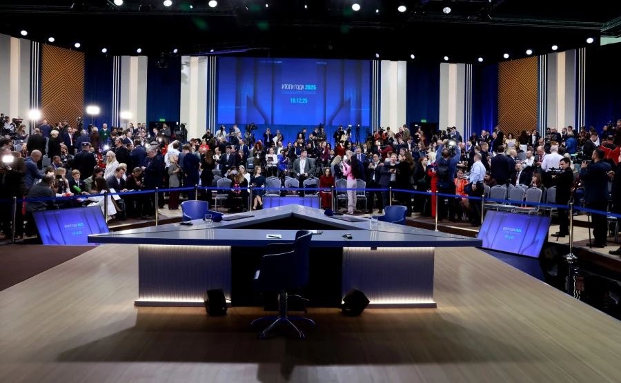 Перед началом программы «Итоги года с Владимиром Путиным».