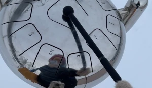 Музыкальная площадка на набережной в Барнауле.