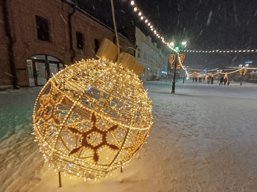 Центральный район Барнаула в шаге от Нового года.