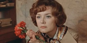 Вера Алентова в роли Кати Тихомировой. 