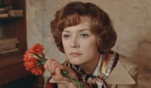 Вера Алентова в роли Кати Тихомировой. 