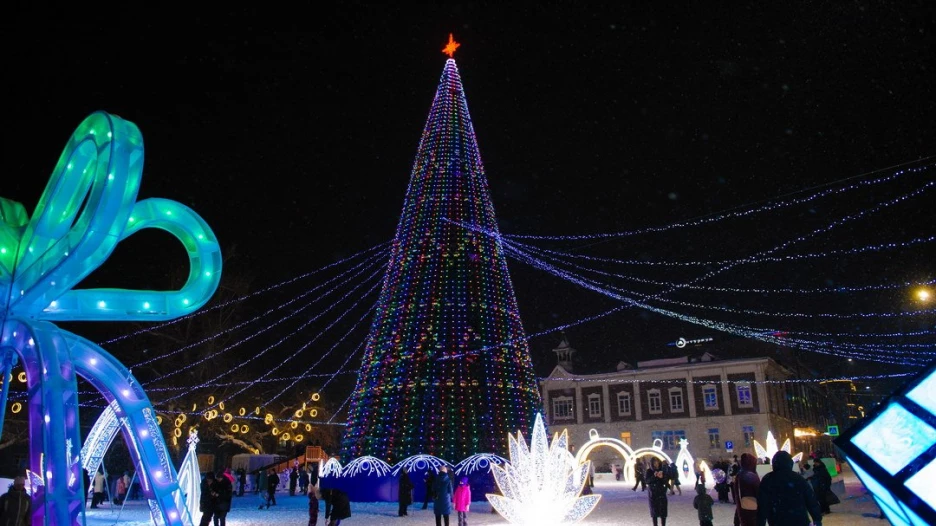 Открытие новогодней елки на пл. Свободы.