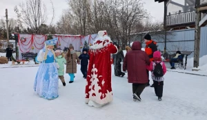 Открытие елки в Барнаульском зоопарке. 