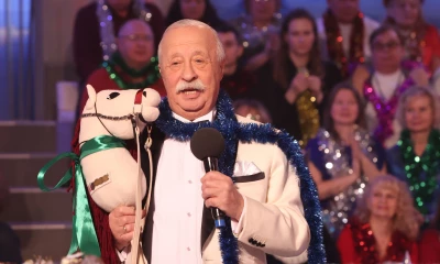 Леониду Якубовичу подарили лошадь на Новый год. Фото