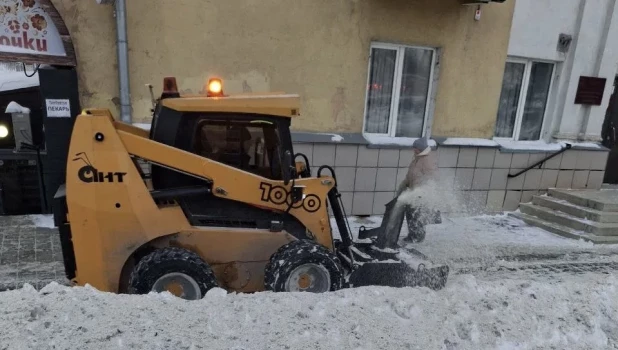 Уборка снега