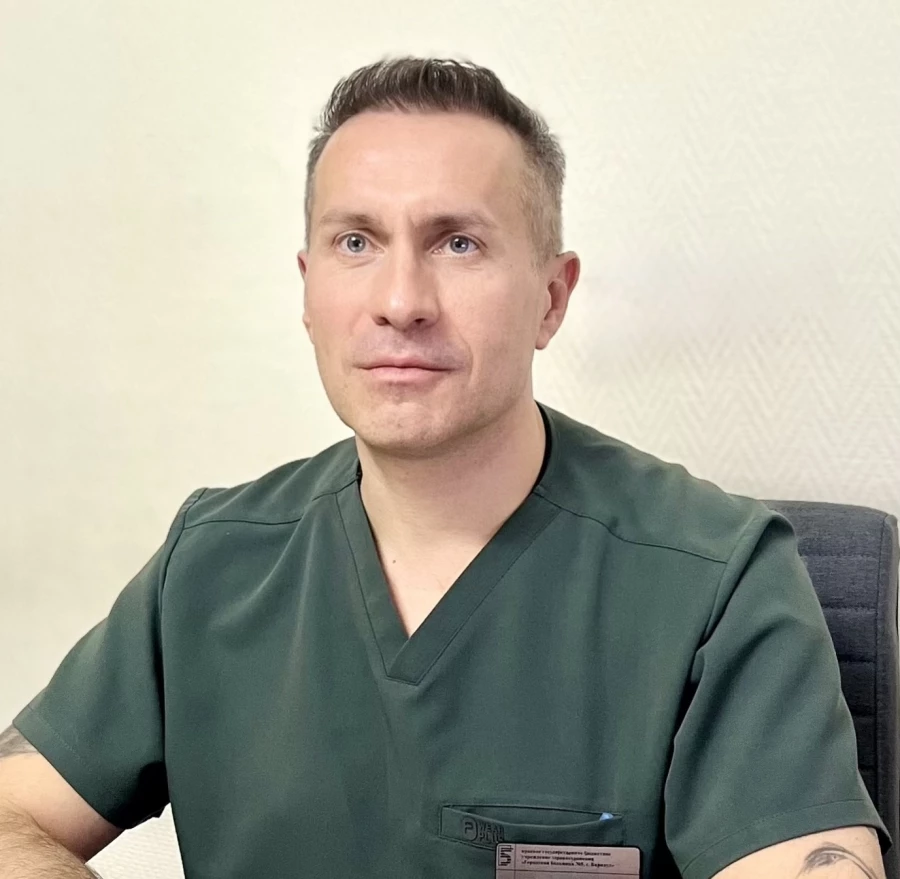 Денис Карпов, невролог и заведующий отделением Горбольницы №5, был удостоен звания «Заслуженный врач РФ».