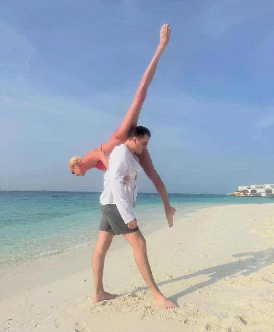 Анастасия Волочкова на Мальдивах. 