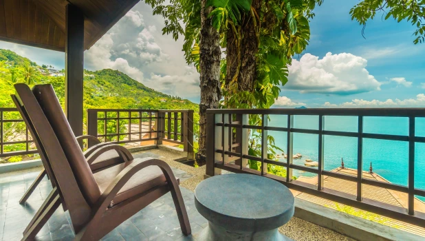 Патио с видом на море.