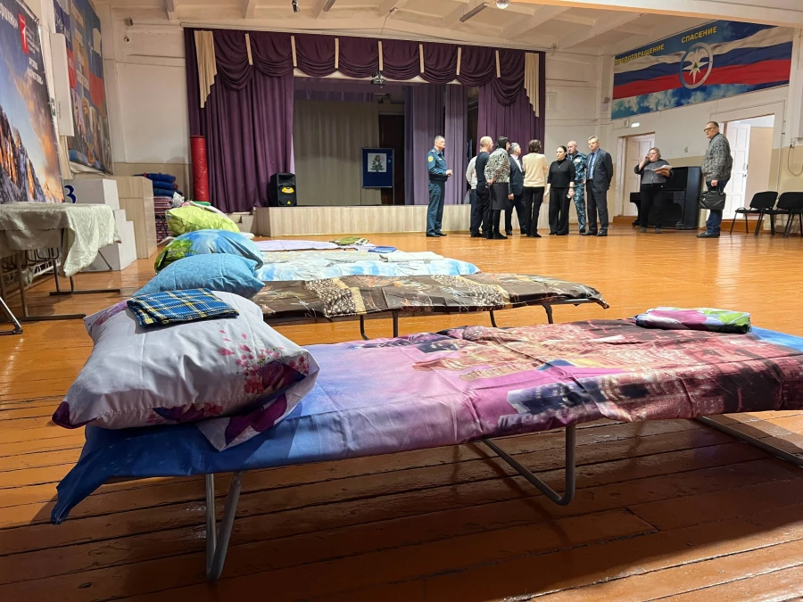 Пункт временного размещения для жителей Рубцовска.