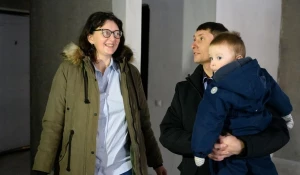 ГК «Союз» вручила ключи от новых квартир своим лучшим сотрудникам.