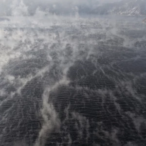 Телецкое озеро в Алтайском заповеднике.