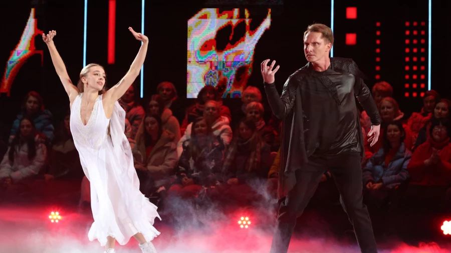 Александра Степанова — Иван Скобрев.