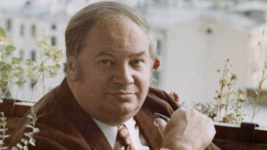Юрий Озеров.