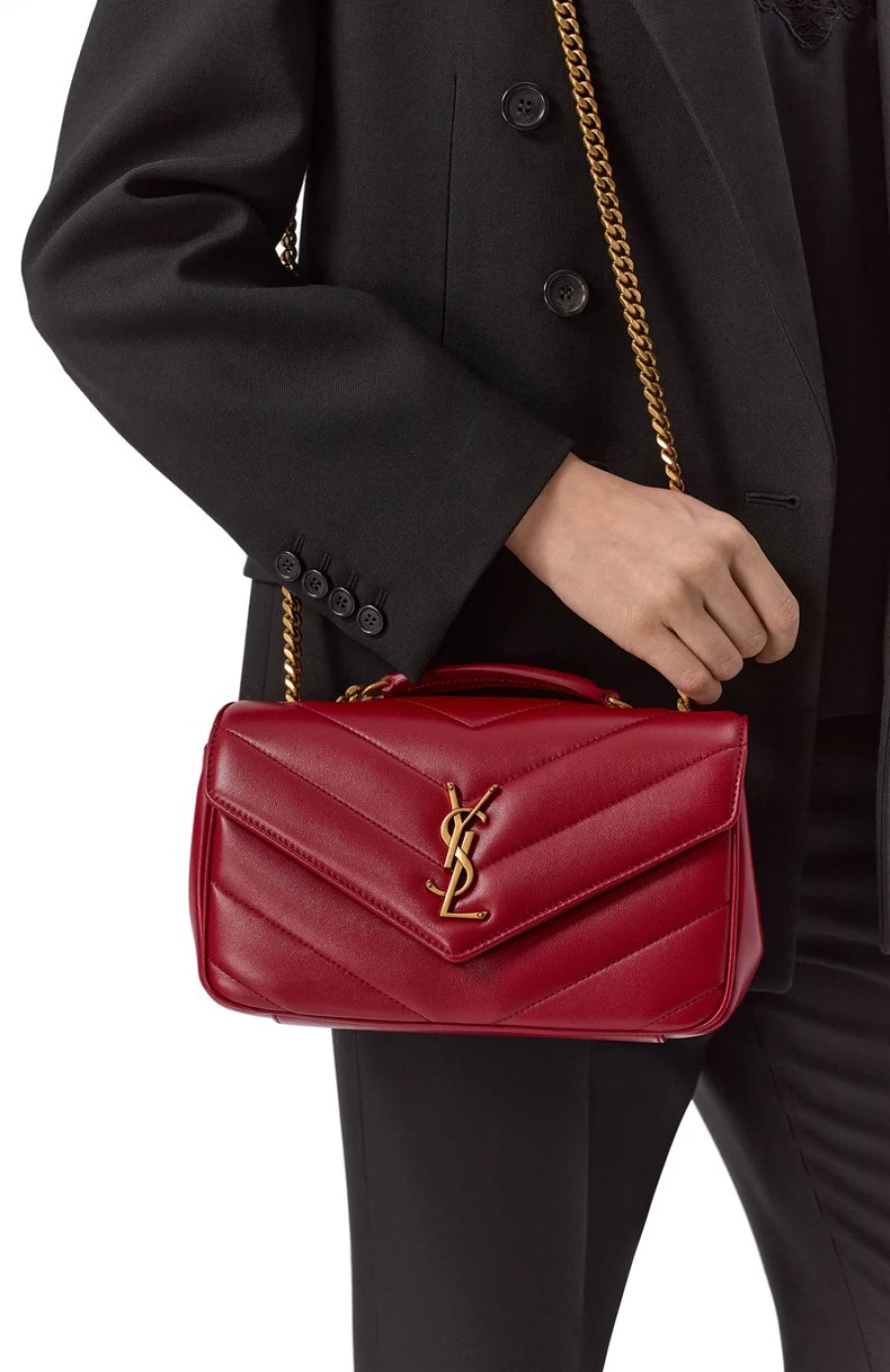 Сумка, 354 000 рублей.