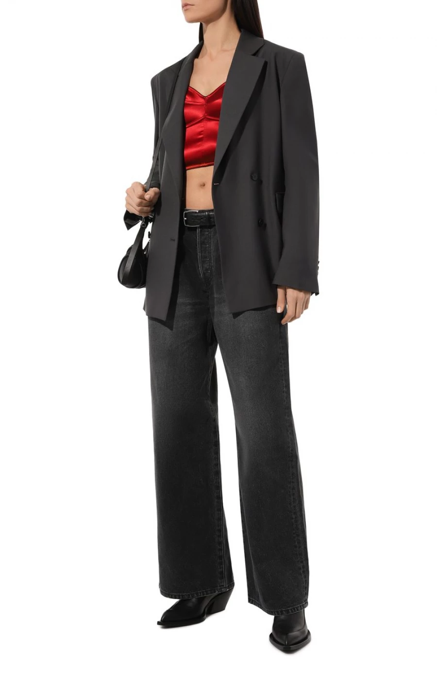 Топ, 76 900 рублей.