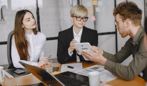 Командная работа над проектом.