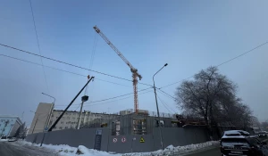 Стройка ЦУМа в Барнауле.