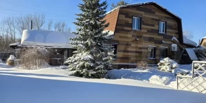 Дача на живописной набережной в Барнауле.