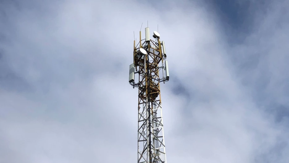 Вышка сотовой связи.