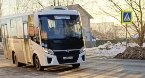 Автобус №6 в Барнауле. 