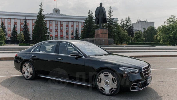 В Барнауле продают Mercedes-Benz S-Class.