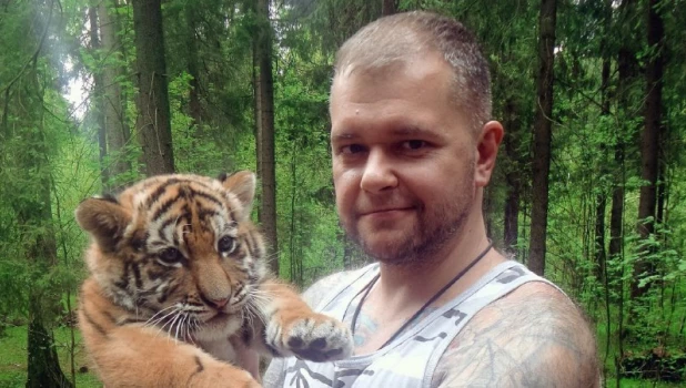 Андрей Бур.