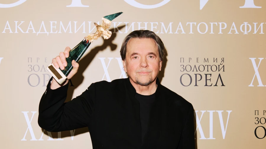 Константин Эрнст.