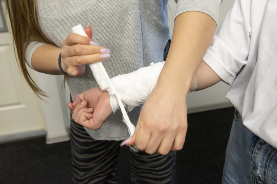 Редакция ИД "Алтапресс" училась оказывать первую помощь.