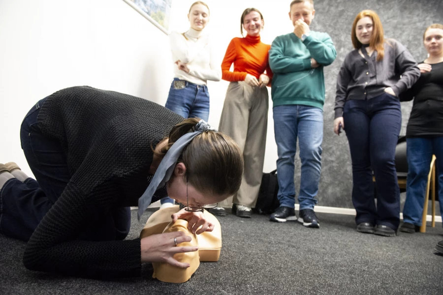 Редакция ИД "Алтапресс" училась оказывать первую помощь.