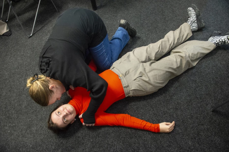 Редакция ИД "Алтапресс" училась оказывать первую помощь.