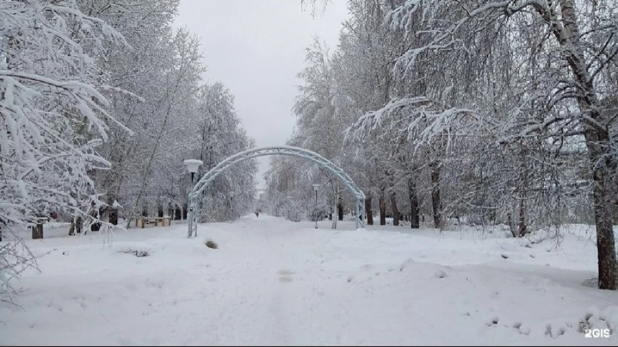 Ул. Георгия Исакова. 