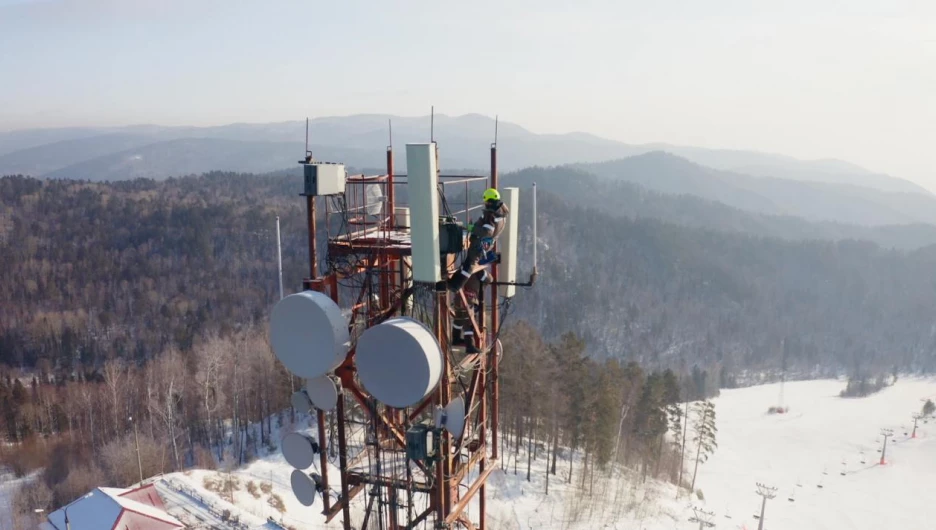 Вышка сотовой связи.